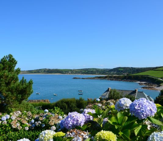 Chèques Evasion : le dispositif solidaire de la Manche et du Cotentin jusqu’à fin 2020